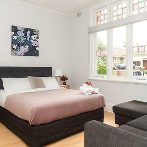 One-Bedroom Apartment not pet friendly