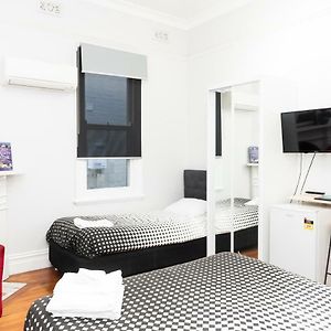 Triple Room Private Bathroom not pet friendly